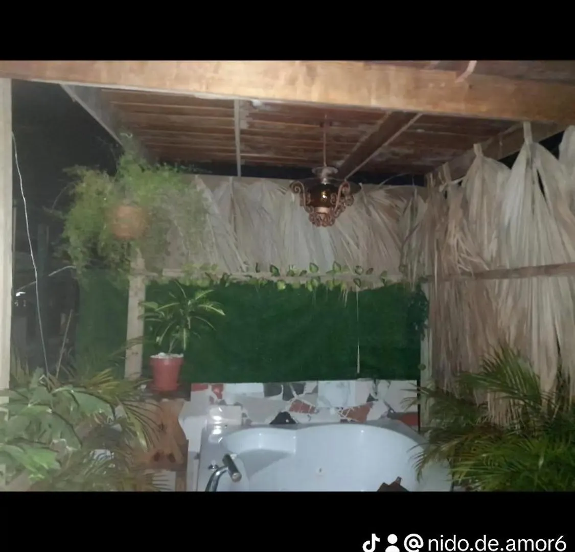 Nido De Amor Vip Pantoja 0*,